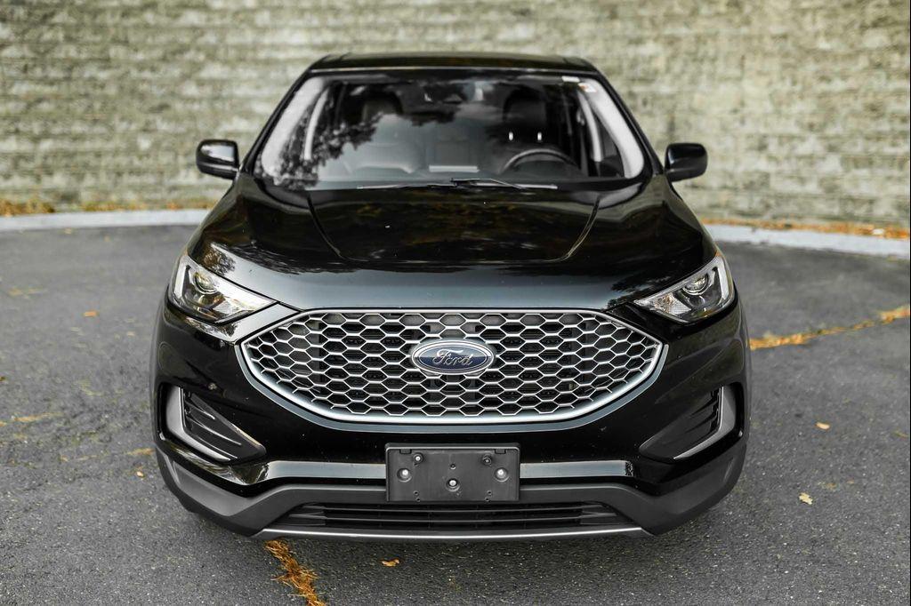 used 2023 Ford Edge car, priced at $23,000