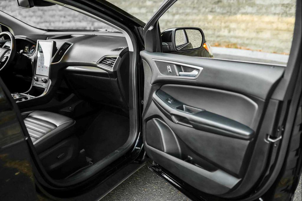 used 2023 Ford Edge car, priced at $23,000