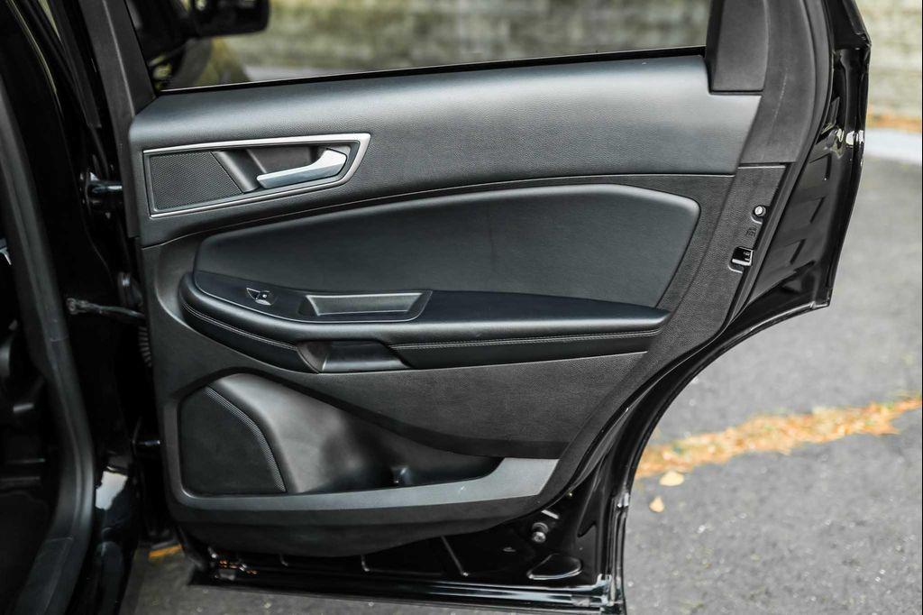 used 2023 Ford Edge car, priced at $23,000