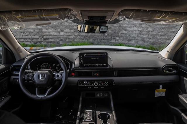 new 2025 Honda Pilot car, priced at $50,005