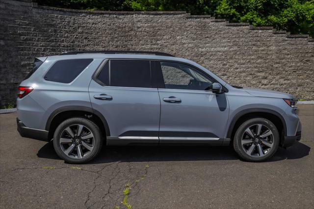 new 2025 Honda Pilot car, priced at $50,005