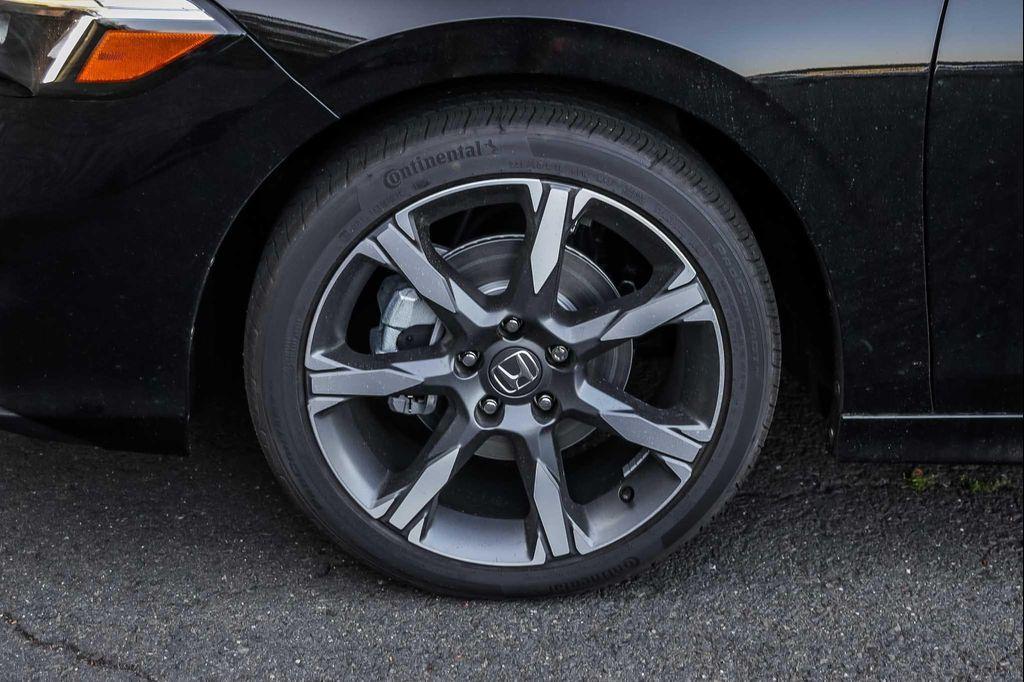new 2026 Honda Civic Hybrid car, priced at $32,945
