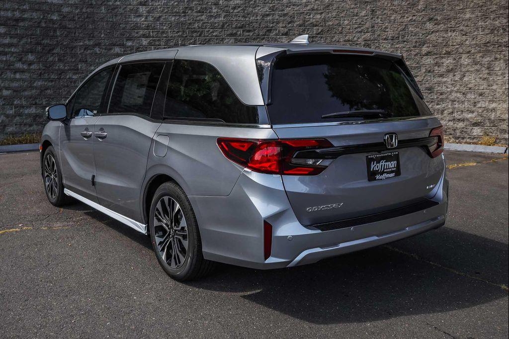 new 2026 Honda Odyssey car, priced at $51,895