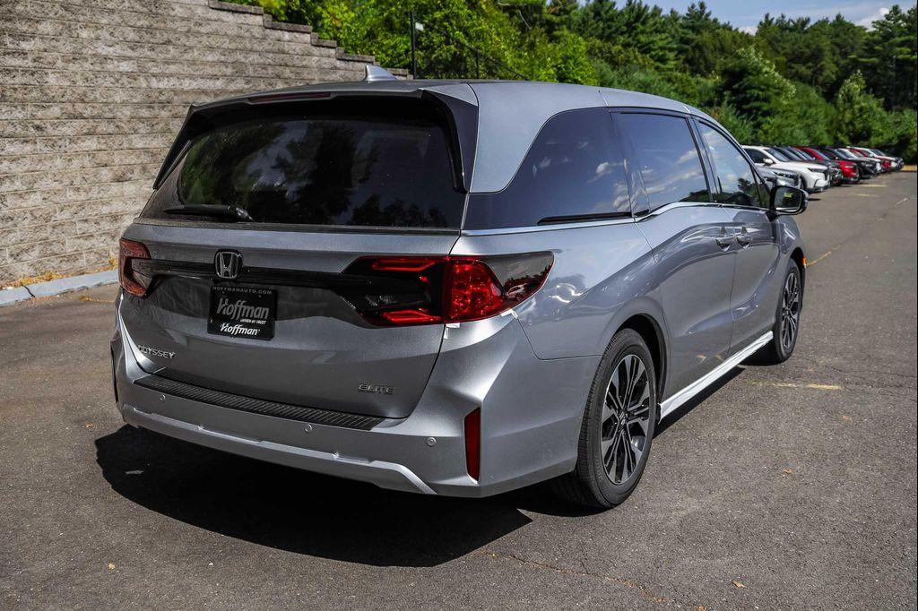 new 2026 Honda Odyssey car, priced at $51,895