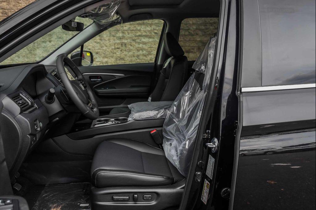 new 2025 Honda Ridgeline car, priced at $42,495