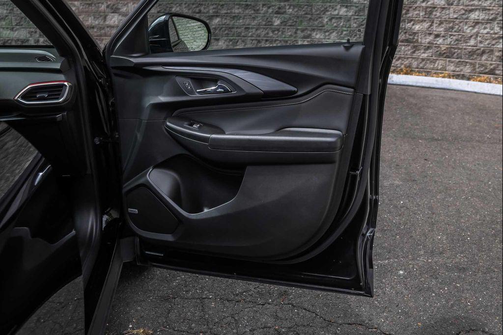 used 2021 Chevrolet TrailBlazer car, priced at $18,000