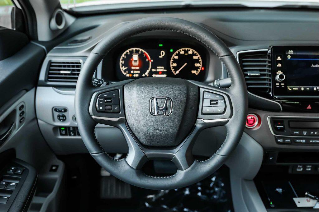 new 2025 Honda Ridgeline car, priced at $42,700