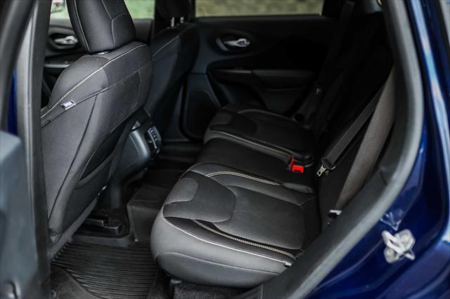 used 2015 Jeep Cherokee car, priced at $9,900