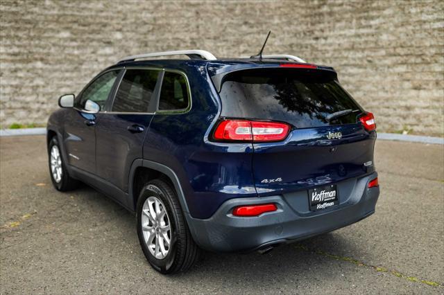 used 2015 Jeep Cherokee car, priced at $9,900