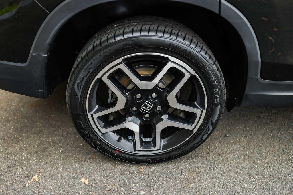 used 2022 Honda Passport car, priced at $32,450