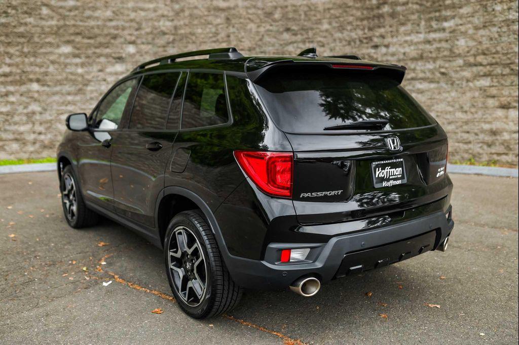 used 2022 Honda Passport car, priced at $32,450