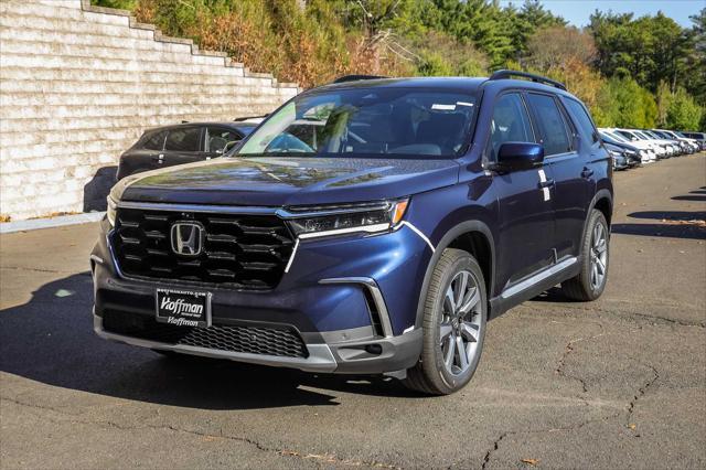 new 2025 Honda Pilot car, priced at $53,465