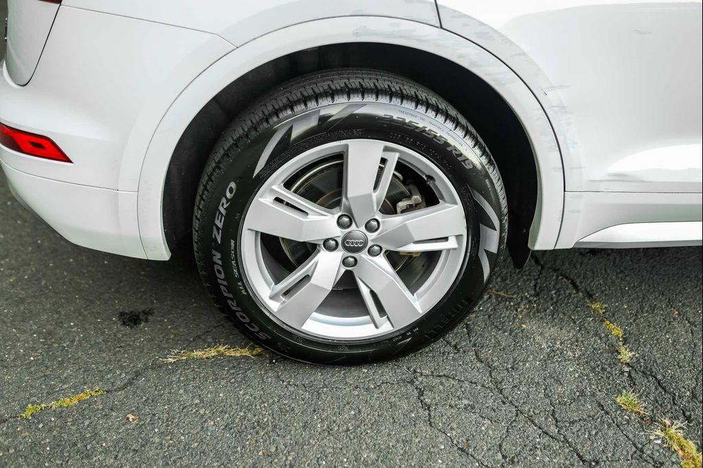 used 2018 Audi Q5 car, priced at $19,600