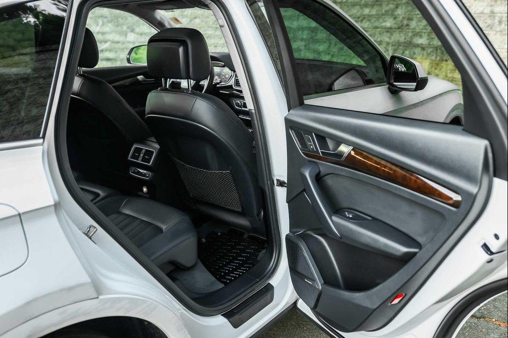used 2018 Audi Q5 car, priced at $19,600