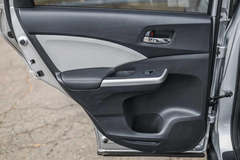 used 2015 Honda CR-V car, priced at $20,000