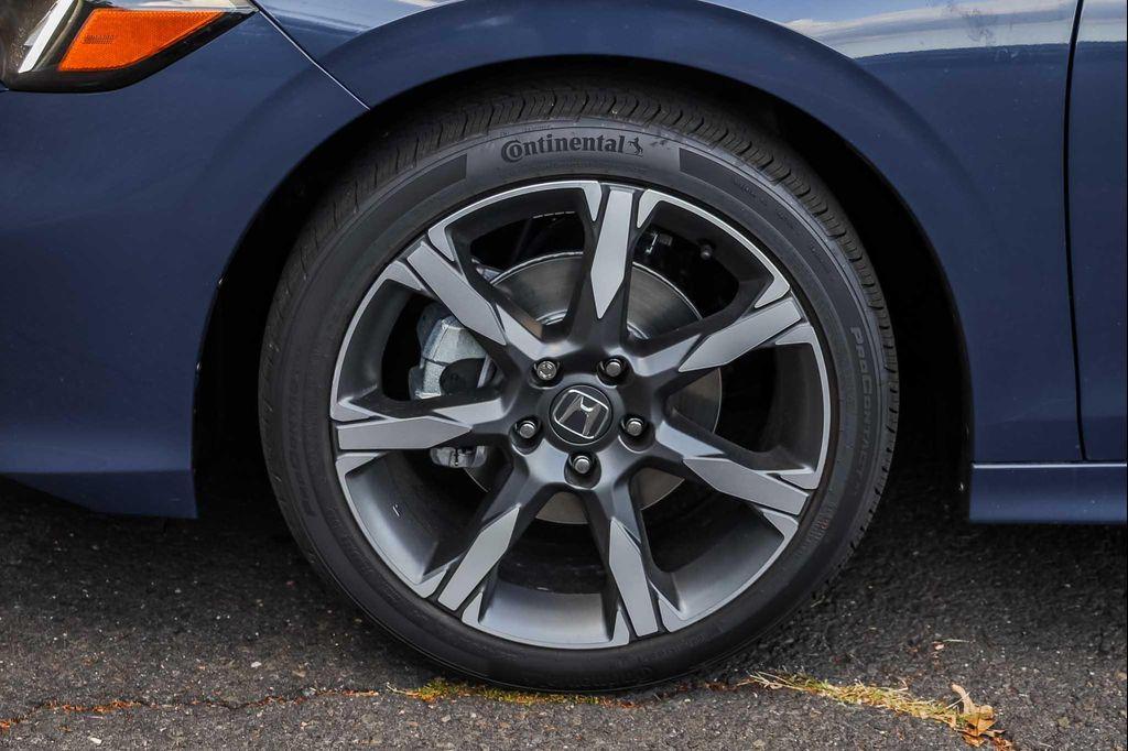 new 2026 Honda Civic Hybrid car, priced at $33,400