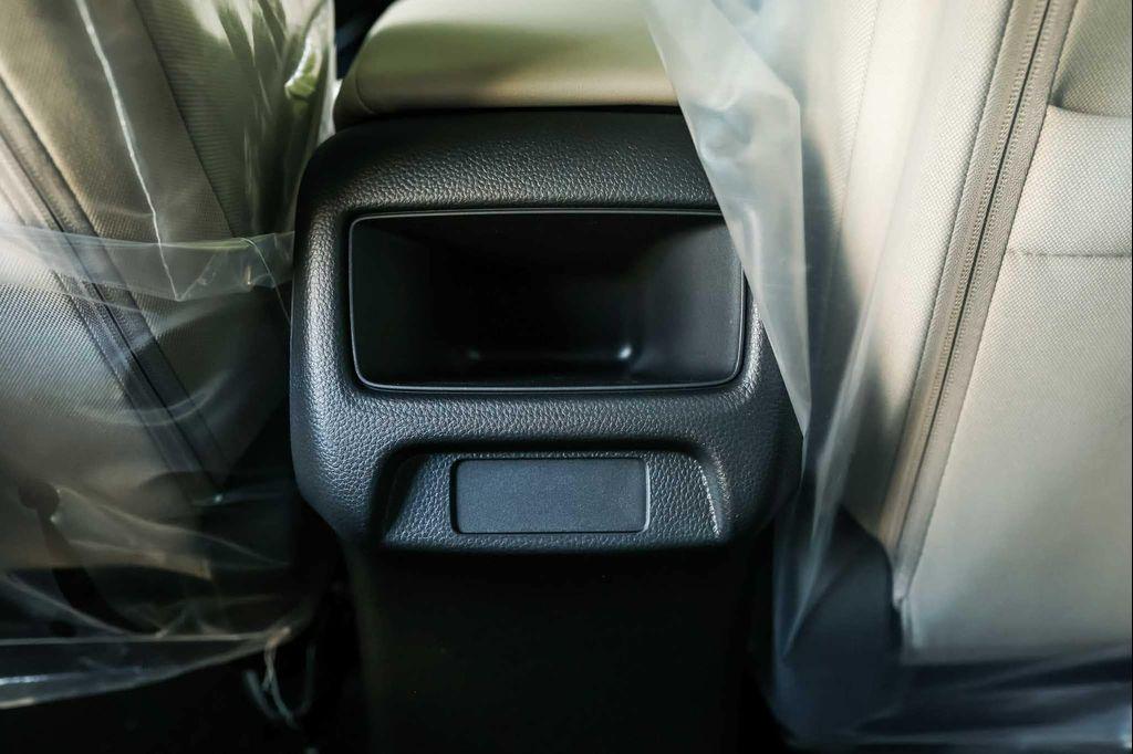 new 2026 Honda HR-V car, priced at $28,400