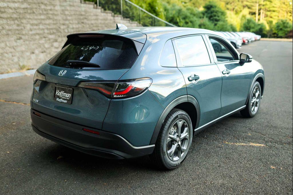 new 2026 Honda HR-V car, priced at $28,400