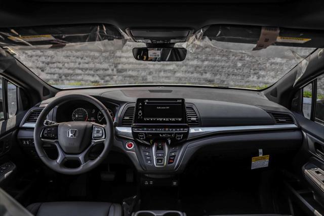 new 2025 Honda Odyssey car, priced at $44,025