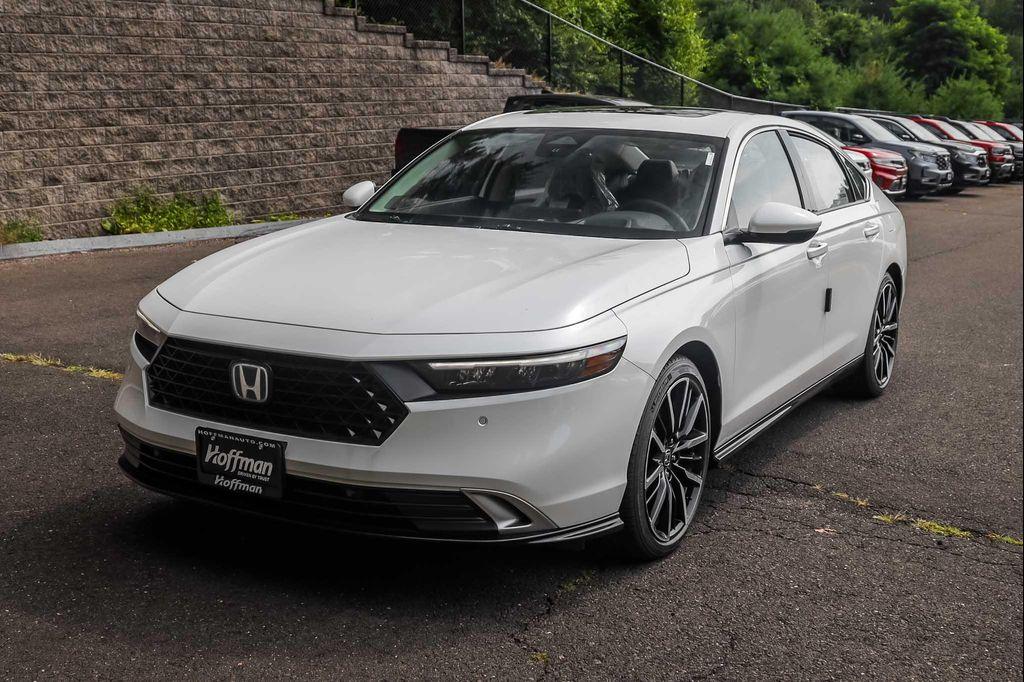 new 2025 Honda Accord Hybrid car, priced at $37,355