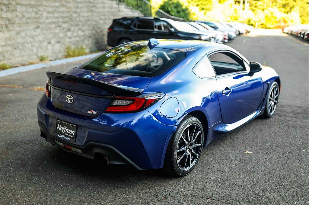 used 2022 Toyota GR86 car, priced at $26,900