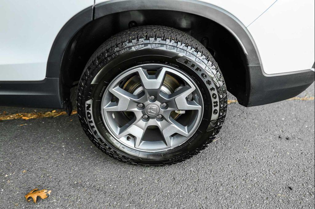 used 2023 Honda Passport car, priced at $33,500