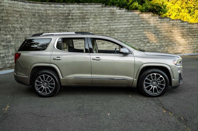 used 2022 GMC Acadia car, priced at $34,200