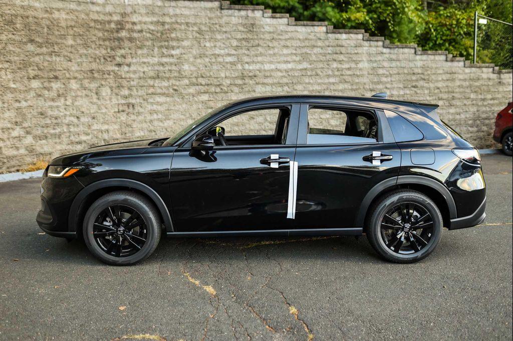 new 2026 Honda HR-V car, priced at $29,800