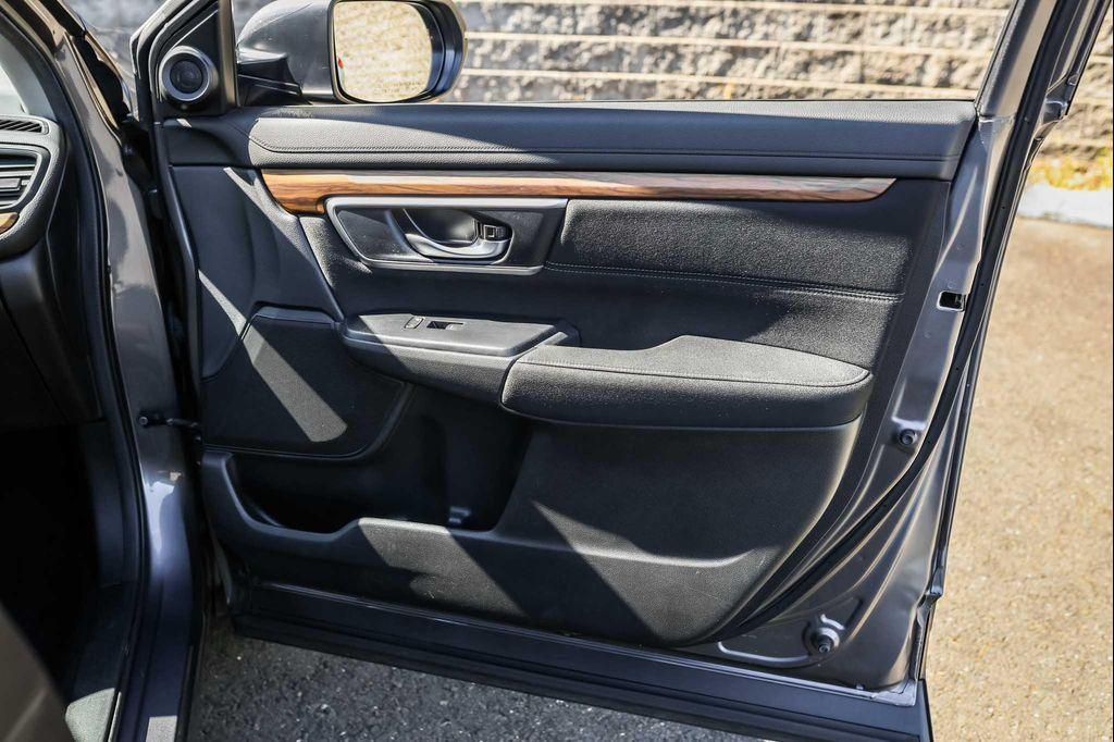 used 2019 Honda CR-V car, priced at $17,500