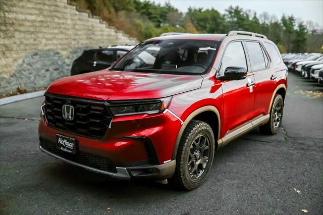 new 2025 Honda Pilot car, priced at $49,250