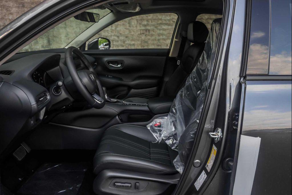 new 2026 Honda HR-V car, priced at $32,195