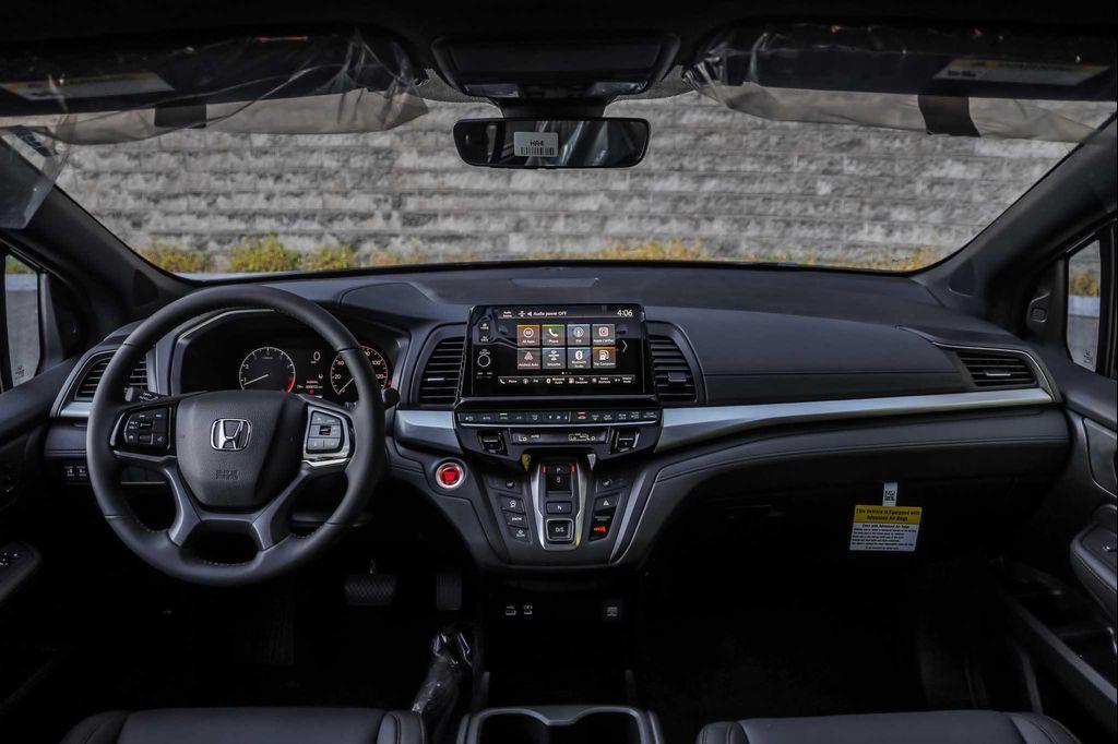 new 2026 Honda Odyssey car, priced at $44,375