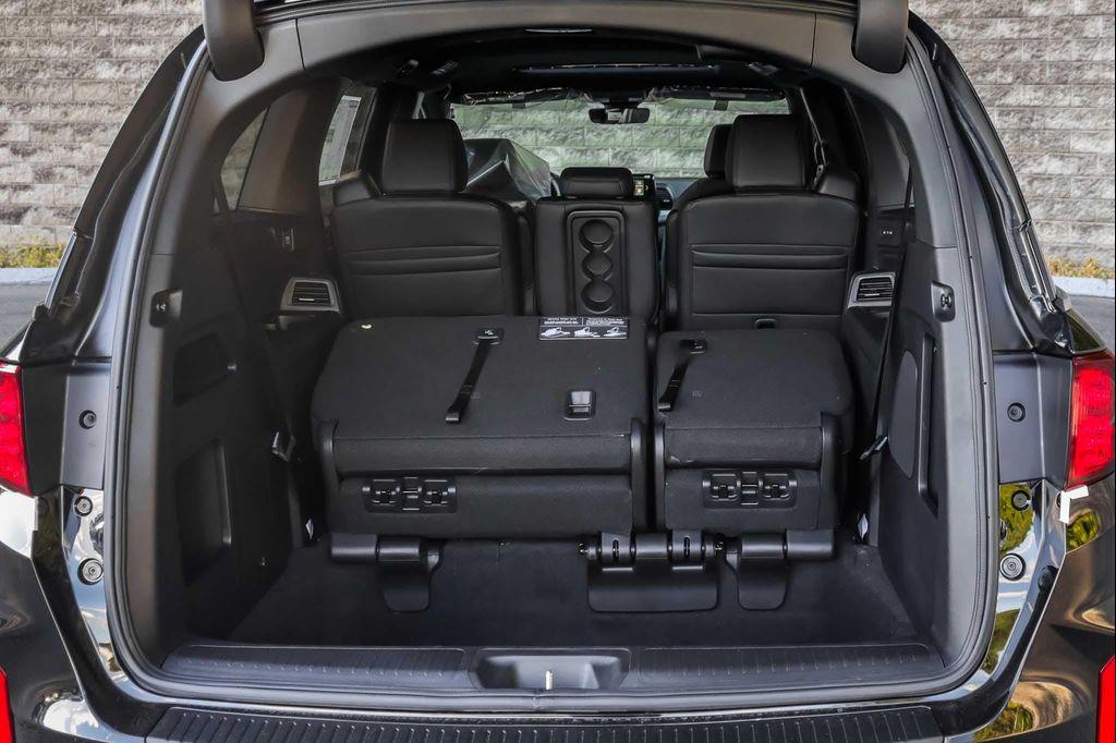 new 2026 Honda Odyssey car, priced at $44,375