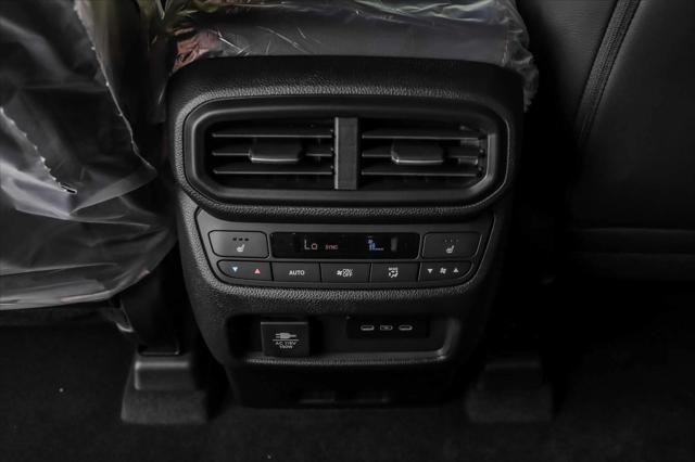 new 2025 Honda Pilot car, priced at $54,985