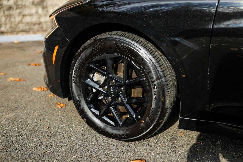 used 2025 Kia K5 car, priced at $23,900