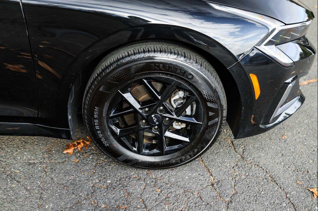 used 2025 Kia K5 car, priced at $23,900