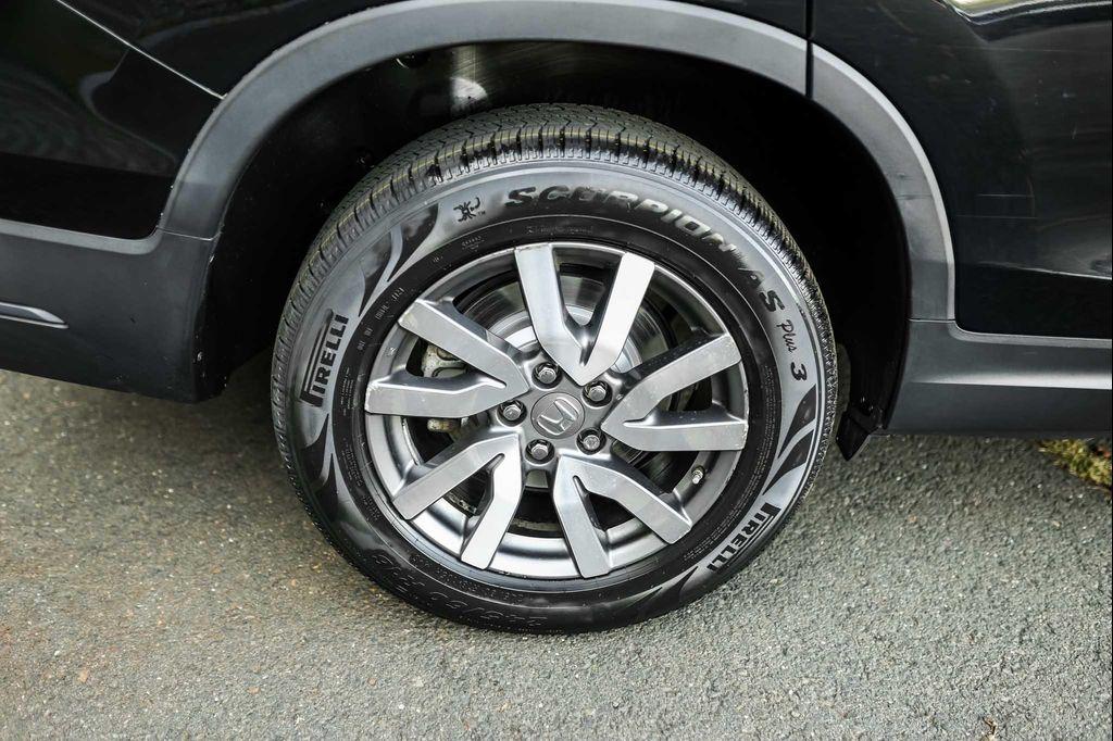 used 2022 Honda Pilot car, priced at $33,750