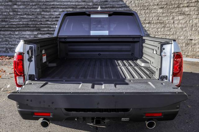 new 2025 Honda Ridgeline car, priced at $44,500