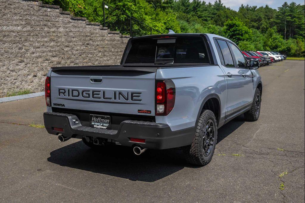 new 2025 Honda Ridgeline car, priced at $46,886