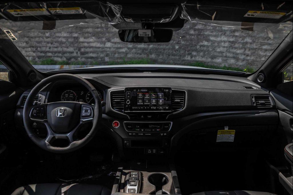 new 2025 Honda Ridgeline car, priced at $46,886