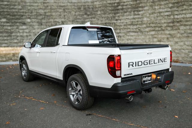 new 2025 Honda Ridgeline car, priced at $42,867