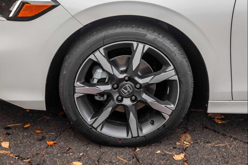 new 2026 Honda Civic Hybrid car, priced at $32,795