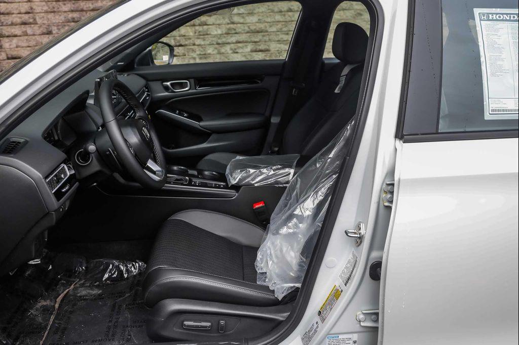 new 2026 Honda Civic Hybrid car, priced at $32,795