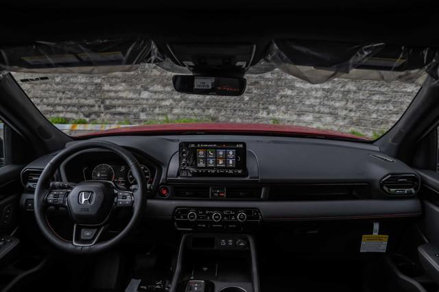 new 2025 Honda Pilot car, priced at $50,285