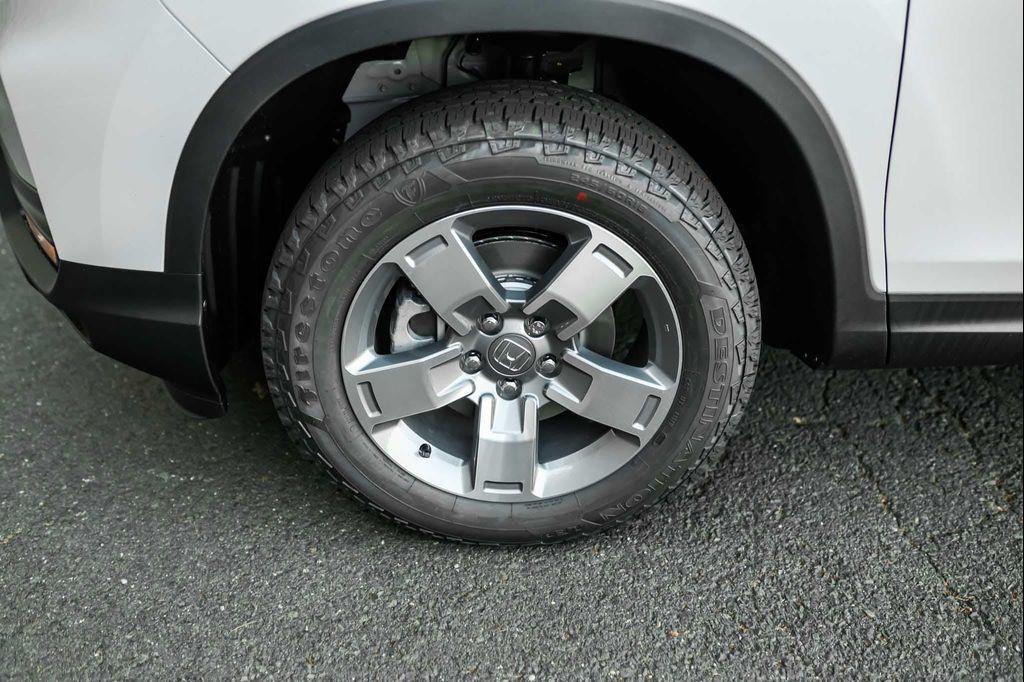 new 2026 Honda Ridgeline car, priced at $43,160