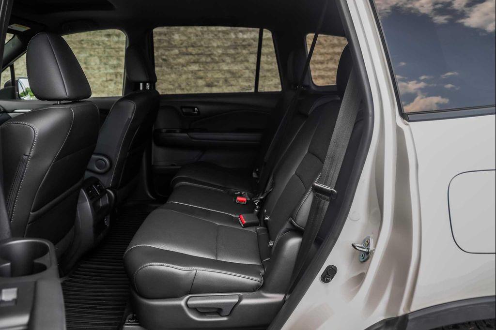 used 2022 Honda Passport car, priced at $30,900