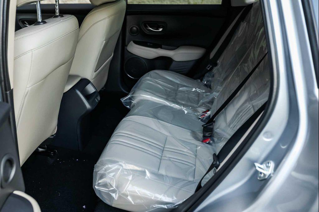 new 2026 Honda HR-V car, priced at $32,250