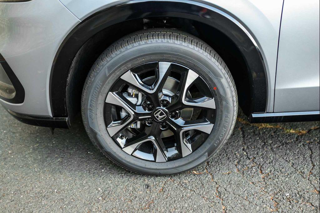 new 2026 Honda HR-V car, priced at $32,250