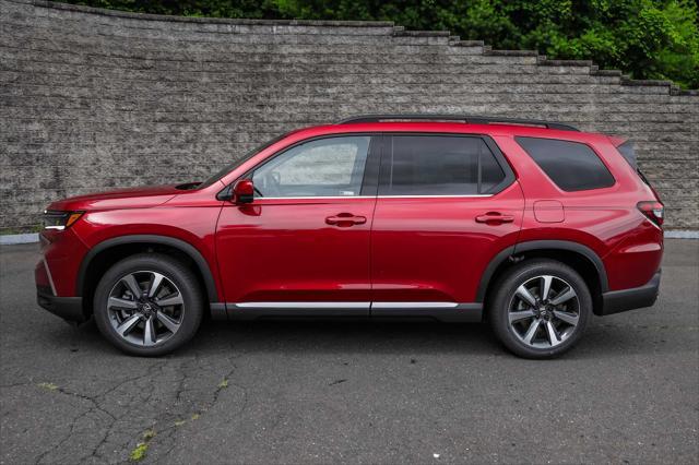 new 2025 Honda Pilot car, priced at $54,215