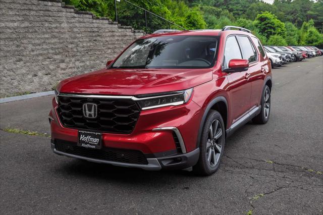 new 2025 Honda Pilot car, priced at $54,215